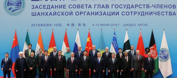 Церемония фотографирования глав государств-членов ШОС, наблюдателей в ШОС и руководителей международных организаций - Sputnik Беларусь