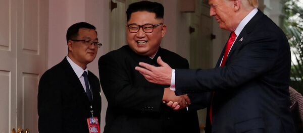 Полноформатные переговоры США и КНДР на высшем уровне проходят в Сингапуре - Sputnik Беларусь