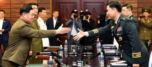 Представители министерств обороны КНДР и Республики Корея провели переговоры - Sputnik Беларусь