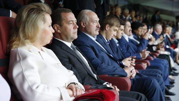 Президент Беларуси Александр Лукашенко на матче-открытии ЧМ - Sputnik Беларусь