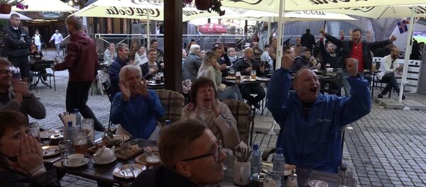 Футбол у Sputnik Fan Zone: як мінчане заўзелі за Іспанію і Партугалію - Sputnik Беларусь