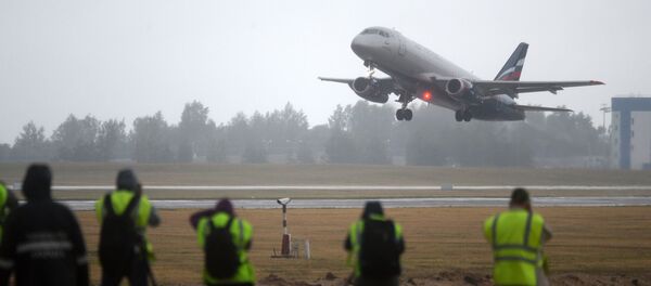 Споттинг-сессия в Национальном аэропорту Минск - Sputnik Беларусь