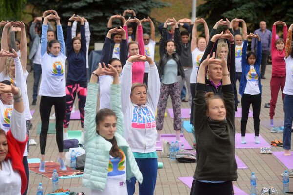 Урбан-фест Turbozavod и йога в парке: куда пойти 28 июля в Минске - Sputnik Беларусь