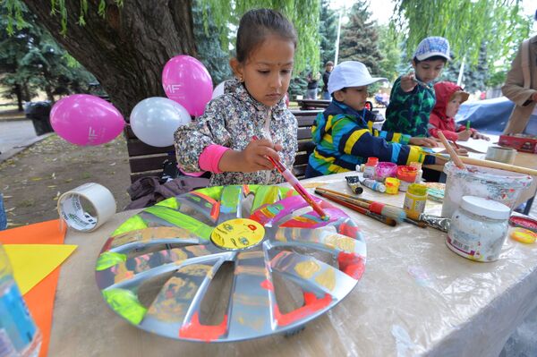 Детям на празднике тоже было интересно - Sputnik Беларусь