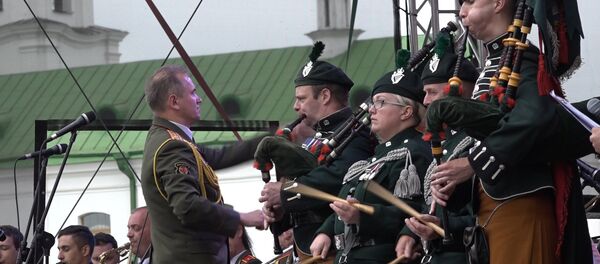 Большой британский фестиваль прошел в Верхнем городе - Sputnik Беларусь