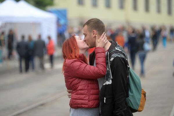 Многих гостей минского фестиваля происходившее настраивало исключительно на романтический лад. - Sputnik Беларусь