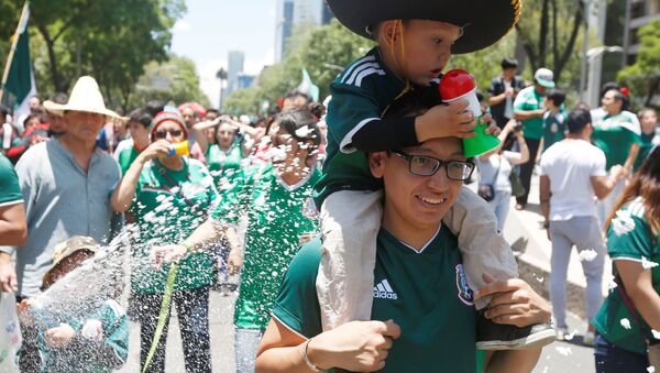 Футбольная команда Мексики победила Германию - Sputnik Беларусь