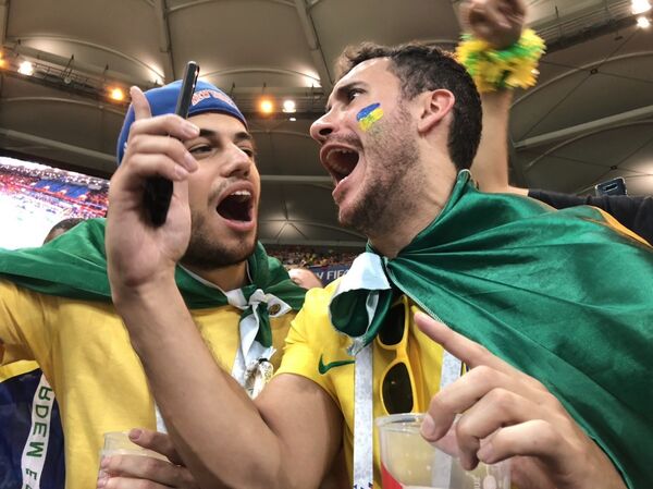 Бразильские болельщики на матче Бразилия - Швейцария - Sputnik Беларусь