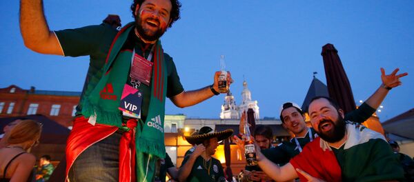 Футбольная команда Мексики выиграла у команды Германии - Sputnik Беларусь