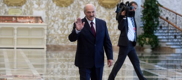 Президент Беларуси Александр Лукашенко Президент Беларуси Александр Лукашенко - Sputnik Беларусь