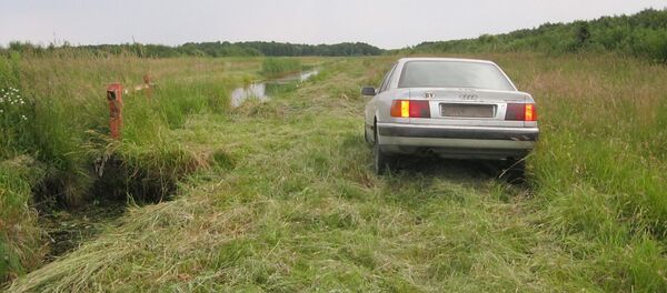 Машина нарушителей Машина нарушителей - Sputnik Беларусь