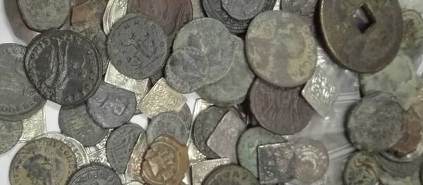 Изъятые монеты - Sputnik Беларусь