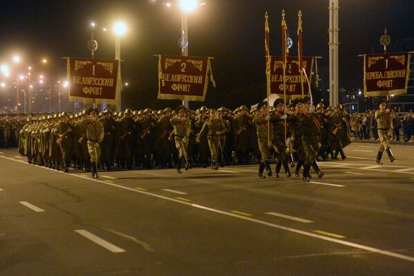 Военный парад состоится традиционно в День Независимости - Sputnik Беларусь