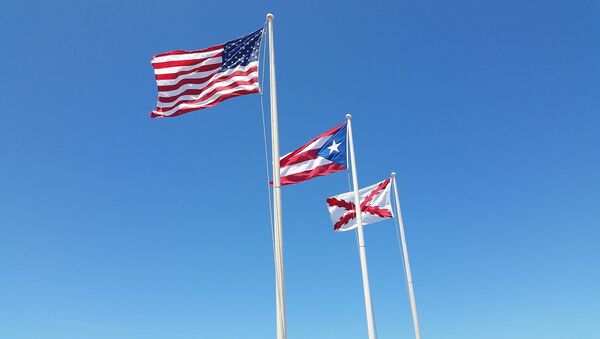 Флаги США и Пуэрто-Рико - Sputnik Беларусь