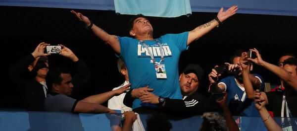 Бывший нападающий сборной Аргентины по футболу Диего Марадона - Sputnik Беларусь