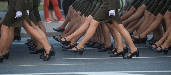 Генеральная рэпетыцыя парада да Дня Незалежнасці Генеральная рэпетыцыя парада да Дня Незалежнасці - Sputnik Беларусь