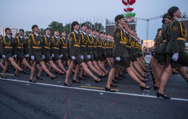 Генеральная рэпетыцыя парада да Дня Незалежнасці - Sputnik Беларусь