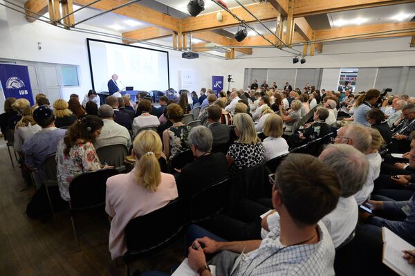 Дерренбехер: Беларусь пострадала от этих преступлений, как никакая другая страна - Sputnik Беларусь