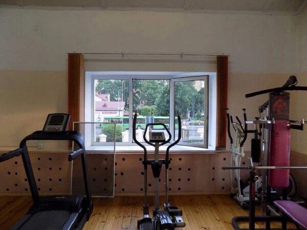 Окно, из которого выпал ребенок - Sputnik Беларусь