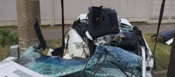 BMW въехал в осветительную мачту в Минске - Sputnik Беларусь