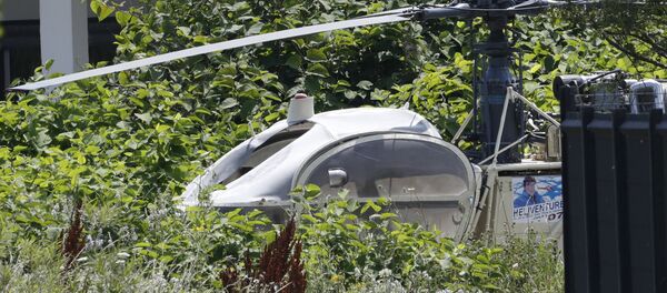 Вертолет, на котором гангстер Редуан Фаид сбежал из тюрьмы - Sputnik Беларусь