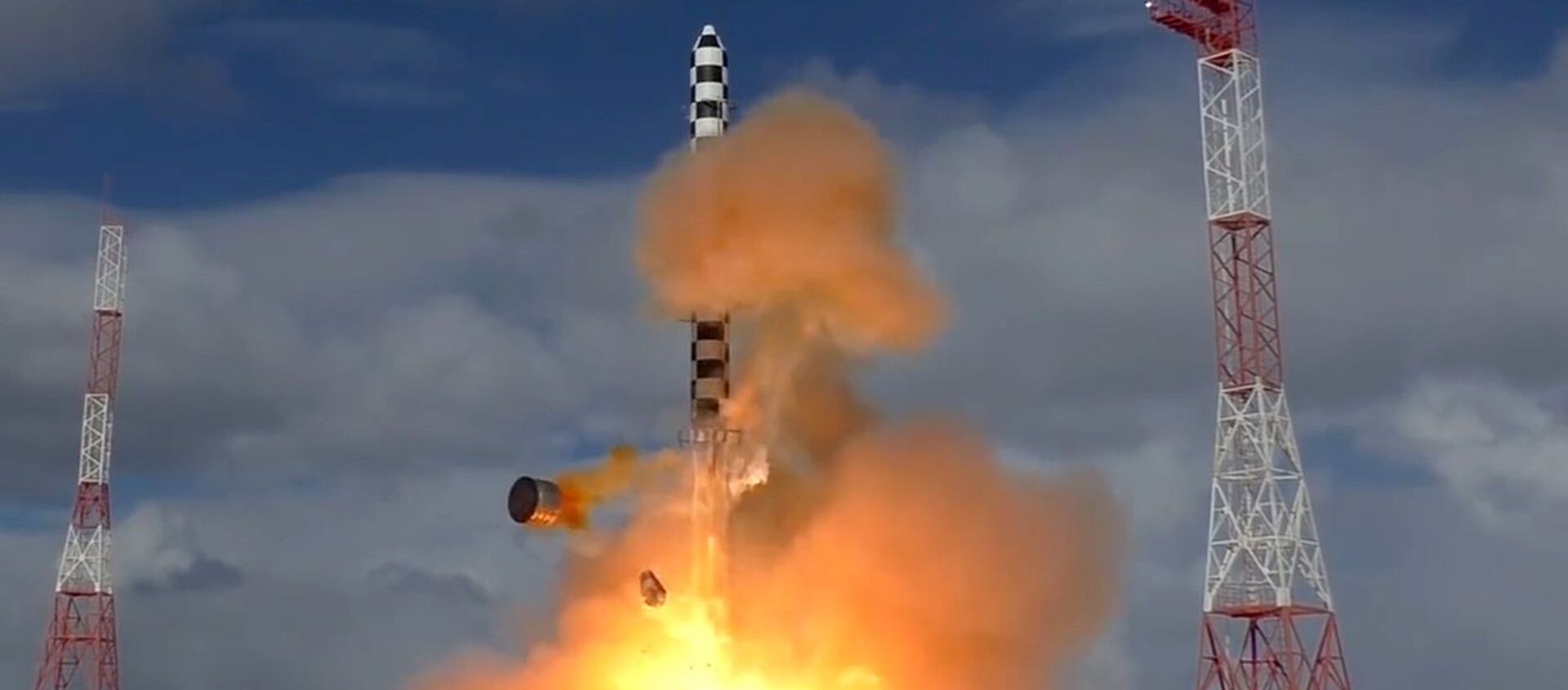 Запуск межконтинентальной баллистической ракеты Сармат - Sputnik Беларусь, 1920, 31.03.2021