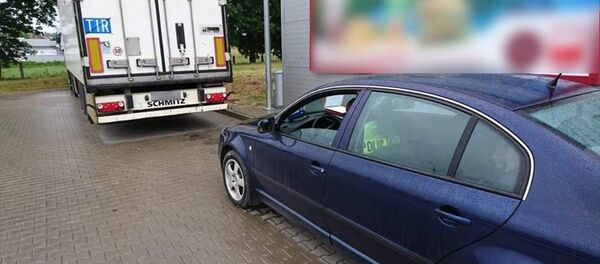 Задержанная в Польше фура - Sputnik Беларусь