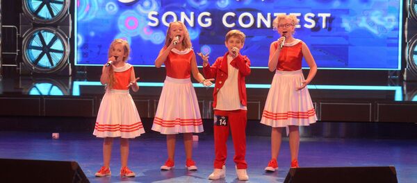 За выступлением на прослушиваниях к детскому Евровидению стоят месяцы долгой подготовки - Sputnik Беларусь