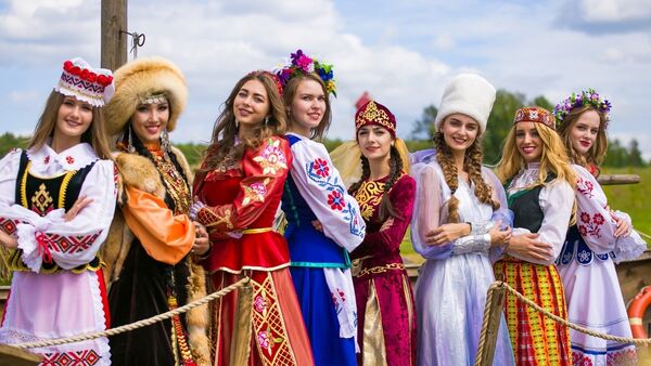 Участницы конкурса Королева Весна – 2018 - Sputnik Беларусь
