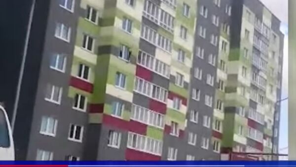 Появилось видео падения мальчика с седьмого этажа в Минске - Sputnik Беларусь
