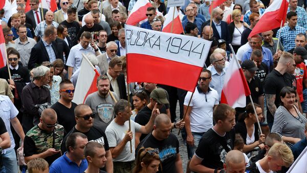 Марш памяти жертв Волынской резни в Польше - Sputnik Беларусь
