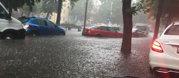 Ливень в Бресте - Sputnik Беларусь