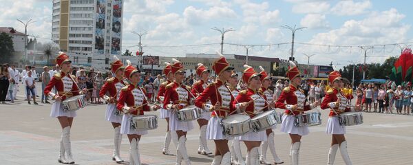 На параде в Витебске - Sputnik Беларусь