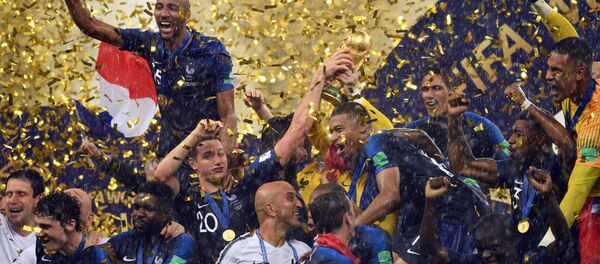 Награждение победителей ЧМ-2018 по футболу - Sputnik Беларусь