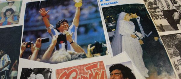 Вся жизнь Диего – в 12 фотоальбомах брестчанина Георгия Дорбуашвили - Sputnik Беларусь