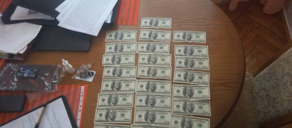 Руководитель стеклозавода Неман задержан за взятку - Sputnik Беларусь