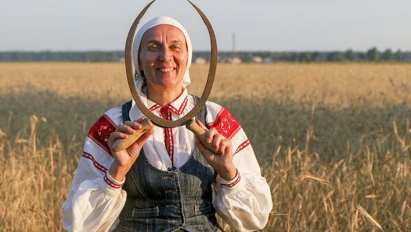 Жняя, архіўнае фота Жняя, архіўнае фота - Sputnik Беларусь
