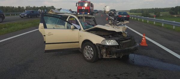 Последствия ДТП на трассе М1 - Sputnik Беларусь