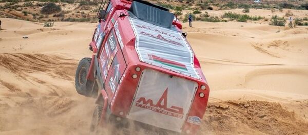 Гоночный МАЗ на Шелковом пути Гоночный МАЗ на Шелковом пути - Sputnik Беларусь