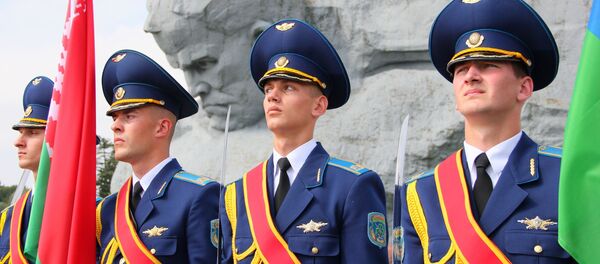 Адкрыццё конкурсу Снайперскі рубеж у Брэсцкай крэпасці Адкрыццё конкурсу Снайперскі рубеж у Брэсцкай крэпасці - Sputnik Беларусь