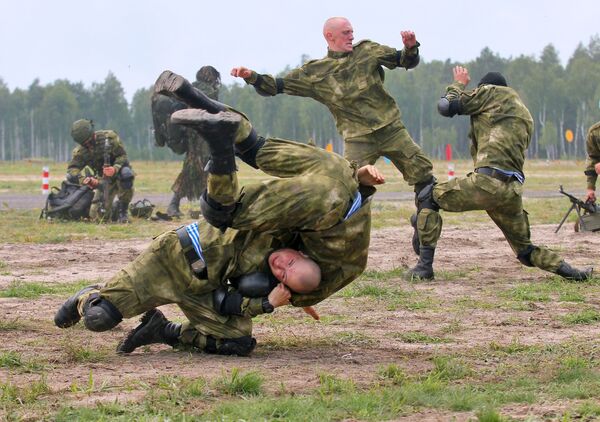 В рамках Армейских международных игр на Снайперском рубеже встретятся военнослужащие из 18 стран - Sputnik Беларусь