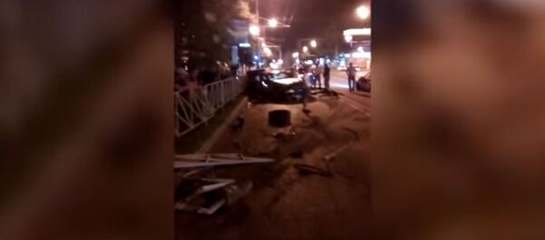 Российский футболист Федор Смолов попал в аварию, видео - Sputnik Беларусь