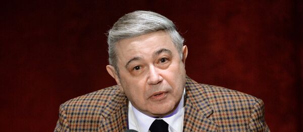 Писатель-юморист, народный артист РФ Евгений Петросян - Sputnik Беларусь