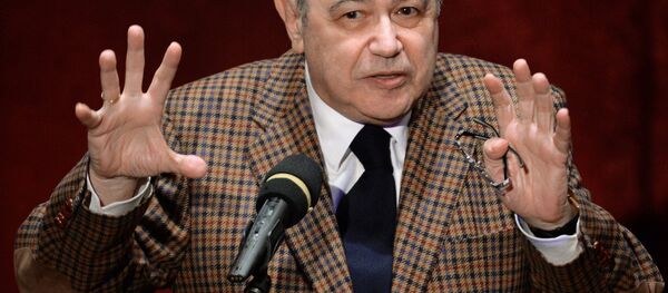 Писатель-юморист, народный артист РФ Евгений Петросян - Sputnik Беларусь