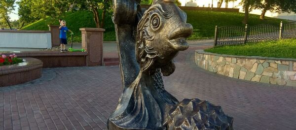 Фигура золотой рыбки в Витебске лишилась ключика - Sputnik Беларусь