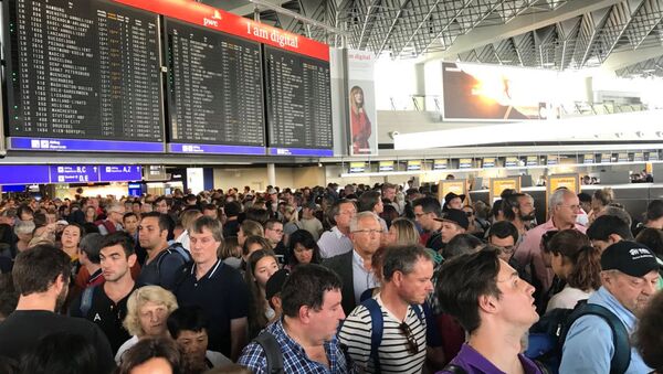 Аэропорт Франкфурта частично эвакуирован - Sputnik Беларусь