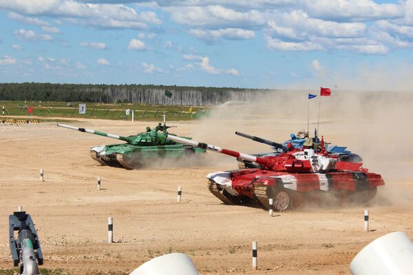 Белорусские танкисты, несмотря на неудачи, сумели выйти в финал - Sputnik Беларусь