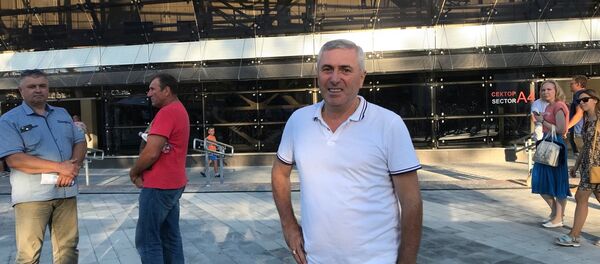 Тенгиз Думбадзе пришел на матч Динамо - Зенит - Sputnik Беларусь