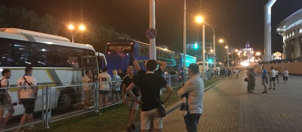 Фанаты Зенита у стадиона - Sputnik Беларусь