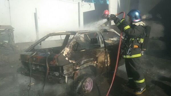 Машина сгорела в Минске - Sputnik Беларусь
